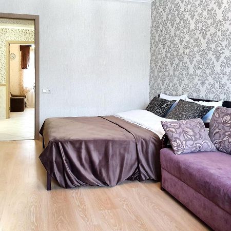 Lux Apartament Dacha Charkov Buitenkant foto